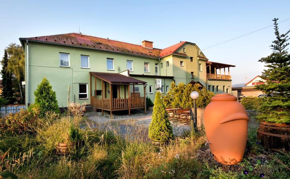 Penzion Central Zvolen Exterior foto